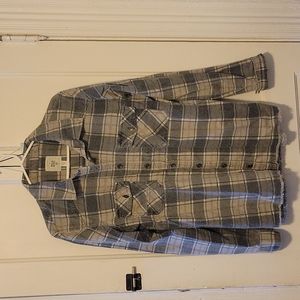 Billabong flannel shirt. Size large but fits like a medium :)